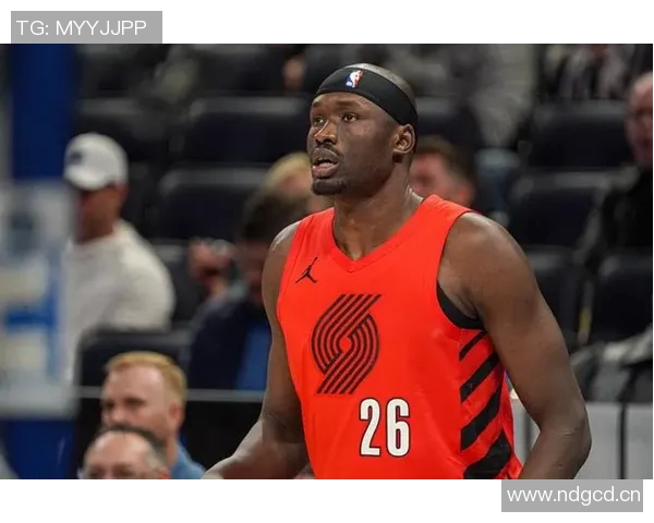 媒体人解析里斯本非传统中锋角色强调防守不足的局限性