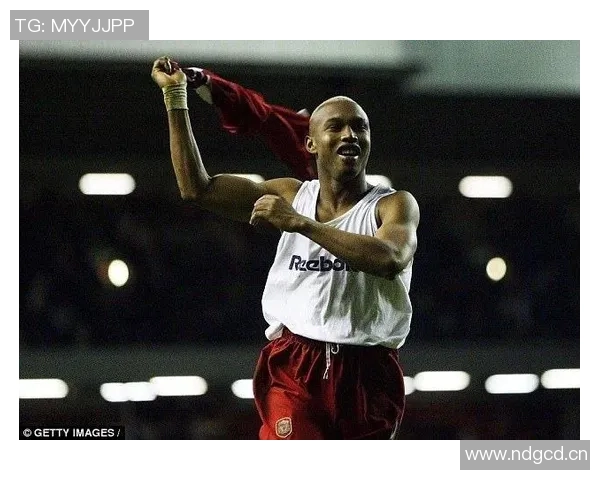 前利物浦球星迪乌夫因欠抚养费可能面临监禁危机